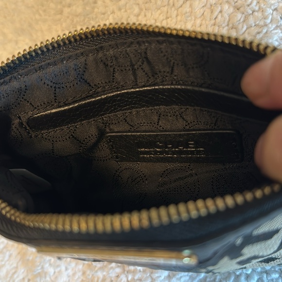 Michael Kors Wristlet - Picture 3 of 6